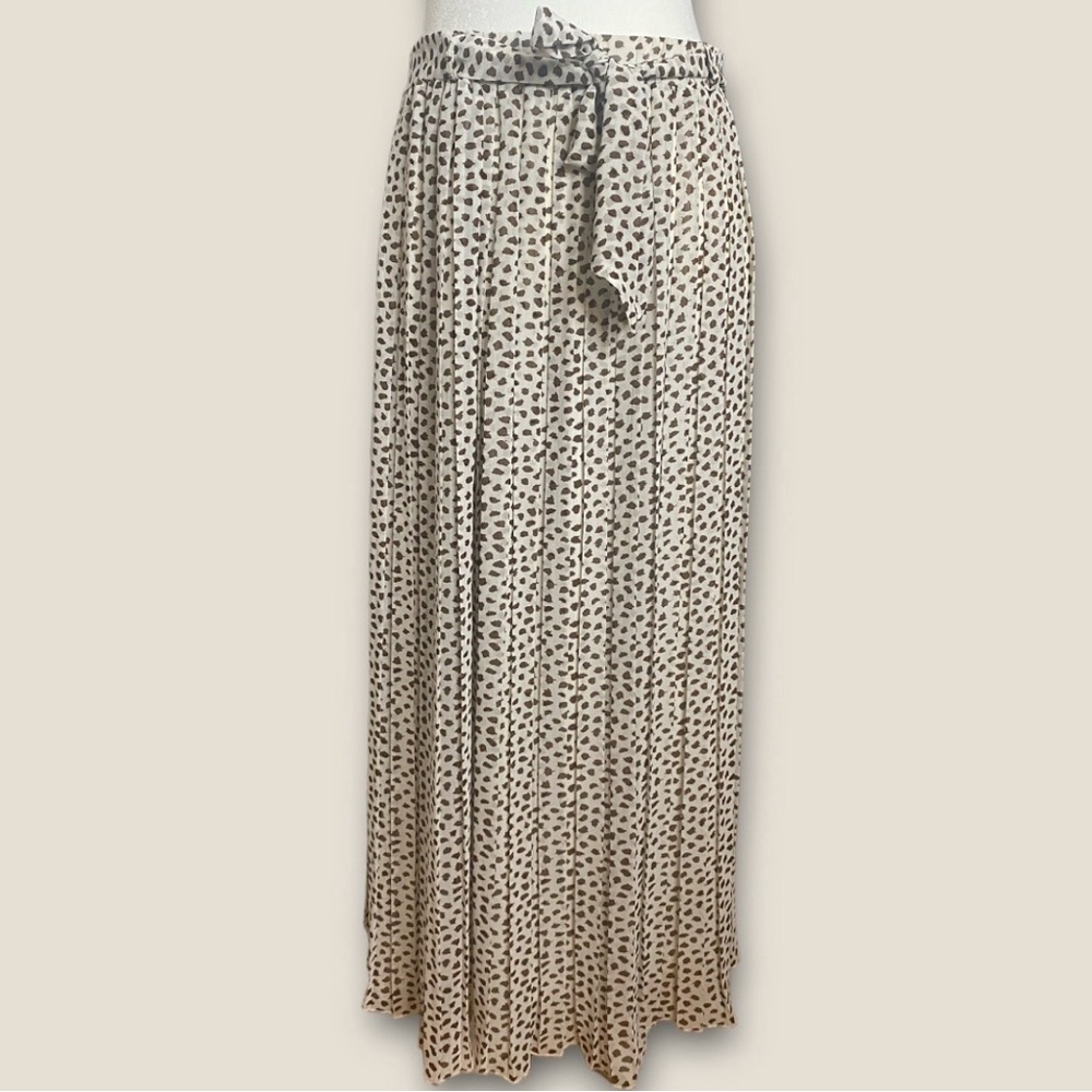Joie chiffon pleated maxi skirt size M.